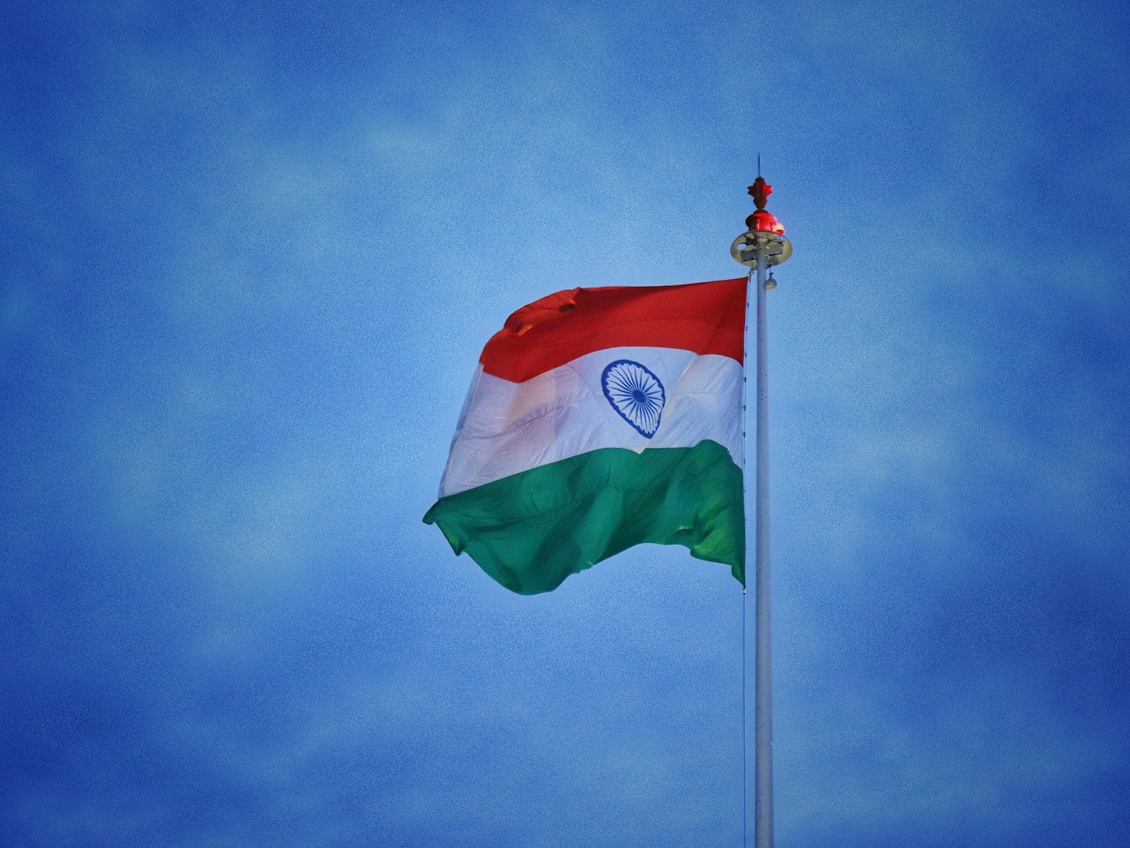 India Plans New Law to Keep Big Tech in Check post thumbnail image