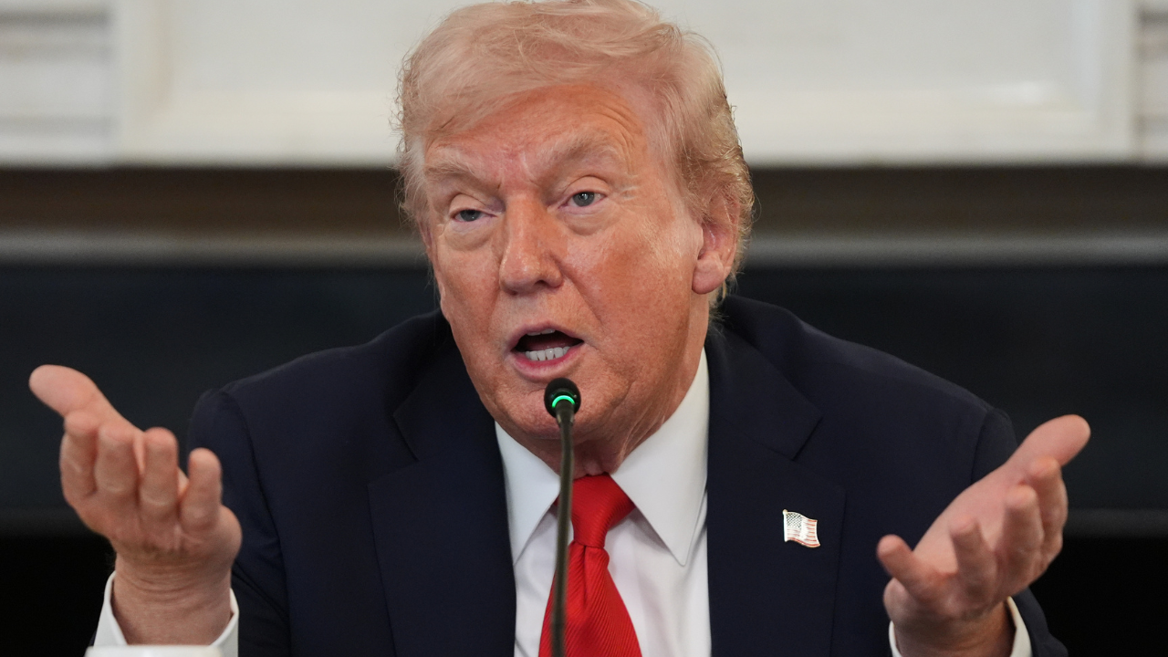 With Israel-Gaza Peace Deal In Sight, Trump Signals Egypt Visit On Sunday post thumbnail image