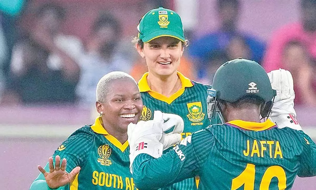 Nadine guides SA to 3-wkt win over Bangladesh post thumbnail image