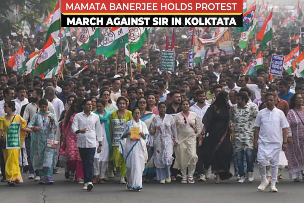 Mamata Banerjee: ఈసీ నిర్ణయాన్ని వ్యతిరేకిస్తూ రోడ్డెక్కిన మమతా బెనర్జీ post thumbnail image