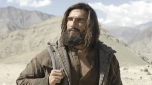 Dhurandhar Movie Review: Don’t let runtime fool you, Aditya Dhar fires up a crackling Ranveer-Akshaye showdown