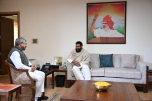 పిఠాపురంకు మోడ‌ల్ స్టేష‌న్ హోదా క‌ల్పించాలి