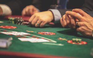 Plinko: Sistem Igre, Pristopi ter Profesionalni Priporočila za Uporabnike
