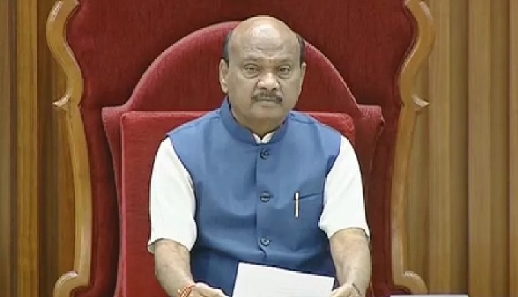 విద్యార్థులు రాజకీయాల్లోకి రావాలి : స్పీక‌ర్ post thumbnail image