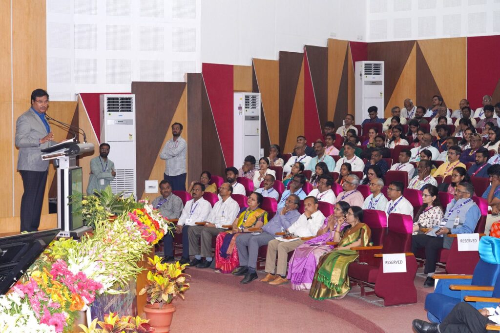 హైడ్రా ప‌నితీరుకు ఇస్రో శాస్త్ర‌వేత్త‌లు ఫిదా post thumbnail image