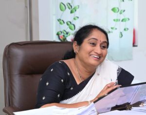 మ‌హిళ‌లు లేకుంటే ప్ర‌పంచ‌మే లేదు : ఎస్. స‌విత‌