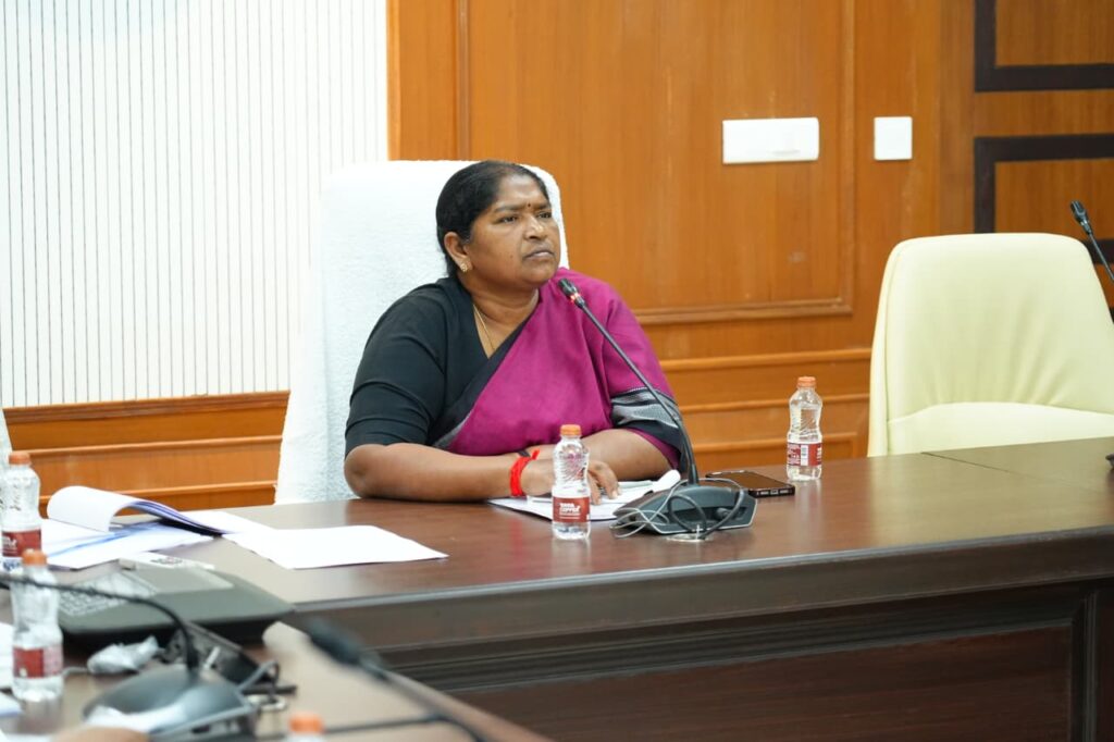 గ్రామీణాభివృద్ధి వ్యవస్థను బ‌లోపేతం చేస్తాం post thumbnail image