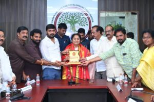 అగ్ర వర్ణాల్లో పేదరికాన్ని రూపుమాపుతాం